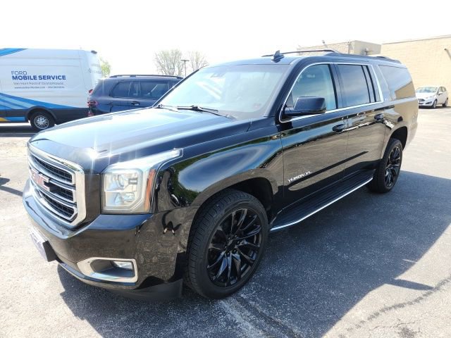 Used 2018 GMC Yukon XL SLT w/ Open Road Package AWD/4WD image 1