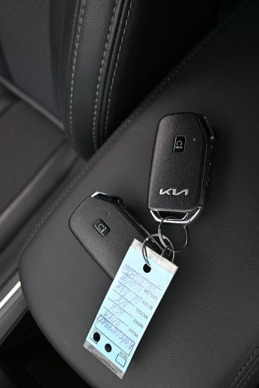 Used 2023 Kia K5 GT-Line image 19