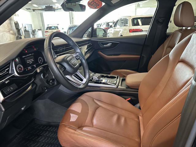 Used 2023 Audi Q7 2.0T Premium w/ Convenience Package image 12