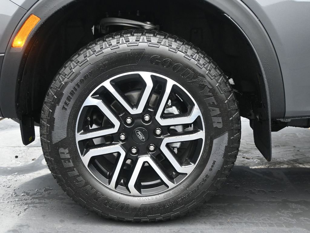 New 2025 Ford Ranger Lariat w/ FX4 Off-Road Package image 34