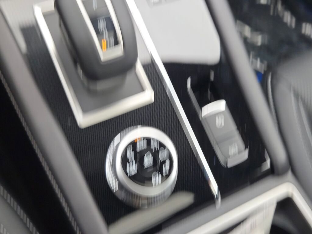 New 2025 Mitsubishi Outlander SEL Black Edition image 27