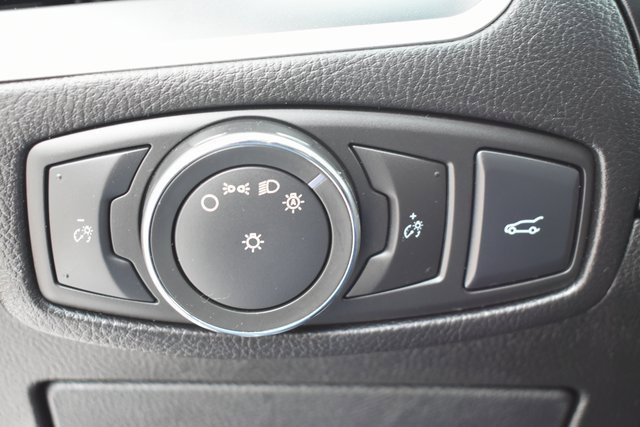 Used 2015 Ford Edge SEL w/ Equipment Group 201A image 16