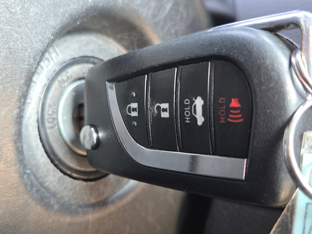 Used 2020 Toyota Corolla SE FWD image 31