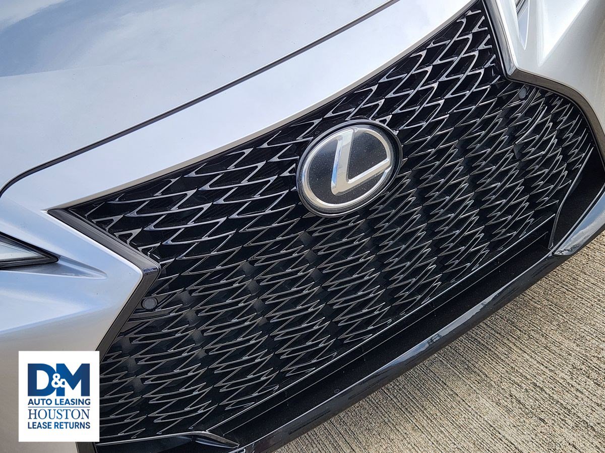 Used 2022 Lexus IS 350 F Sport w/ Accessory Package RWD image 13