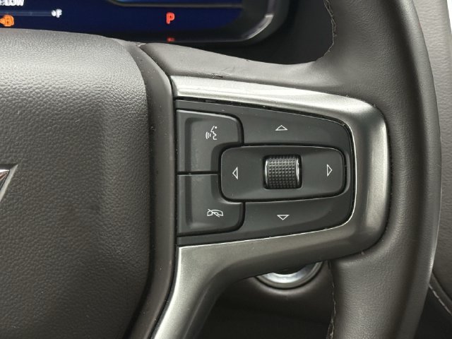 Used 2024 Chevrolet Suburban LT RWD image 15