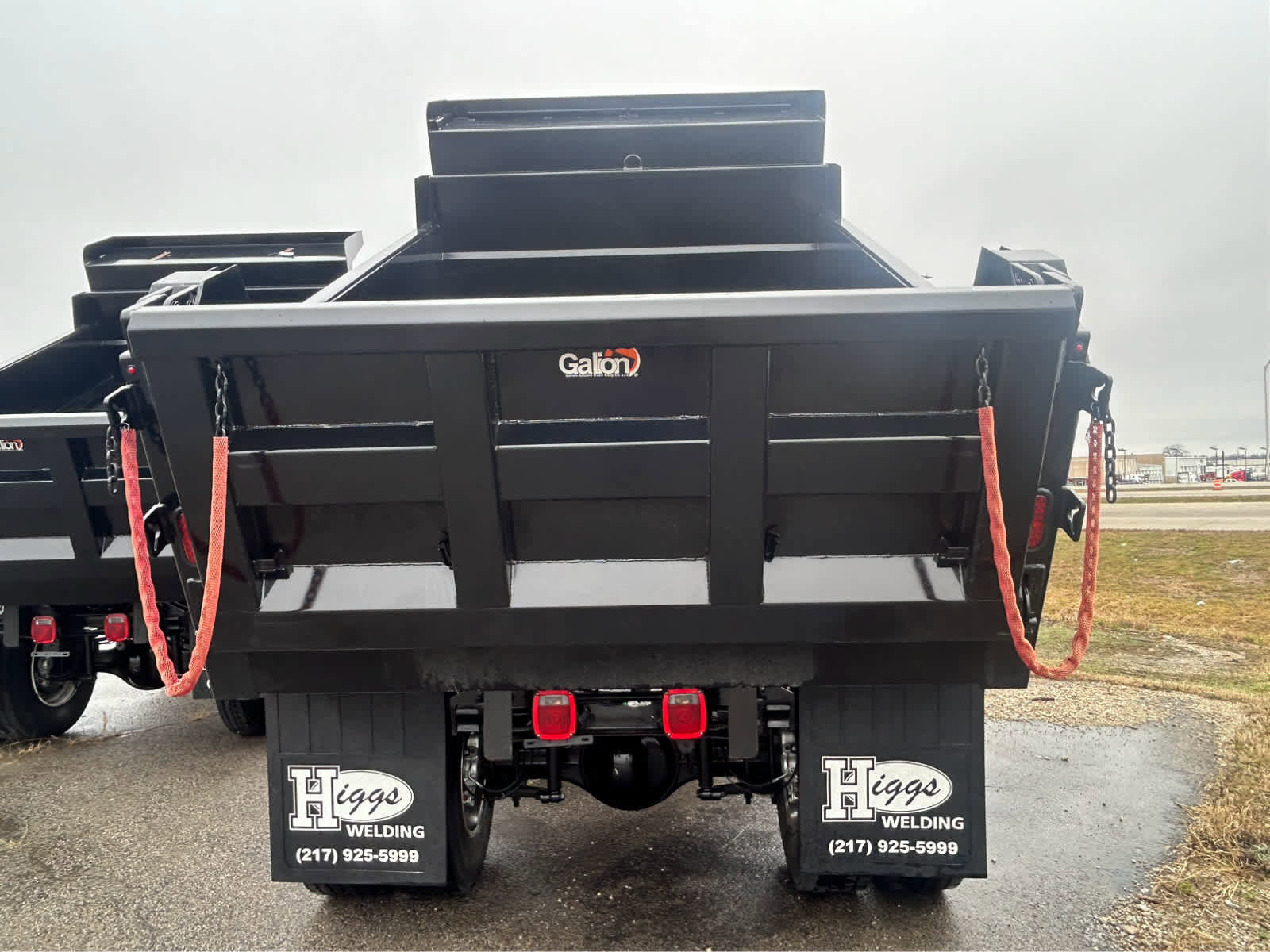 New 2026 Ford F650 RWD image 3