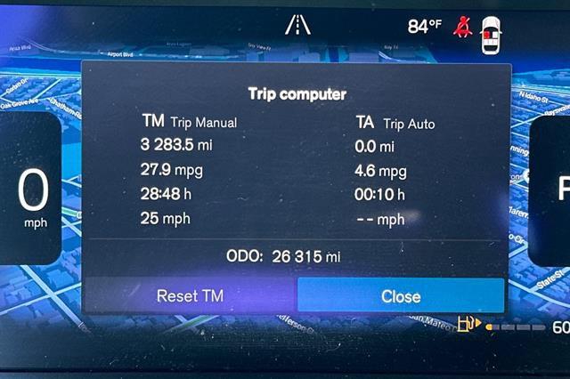Certified 2025 Volvo S60 B5 Plus FWD image 28