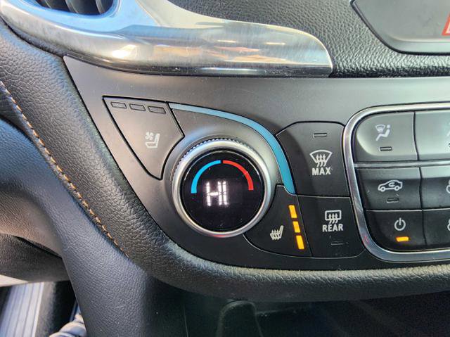 Used 2018 Chevrolet Equinox Premier image 23