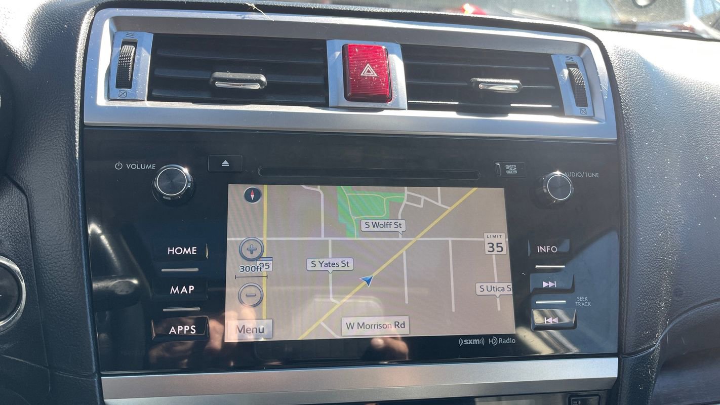 Used 2017 Subaru Outback 2.5i Limited image 12