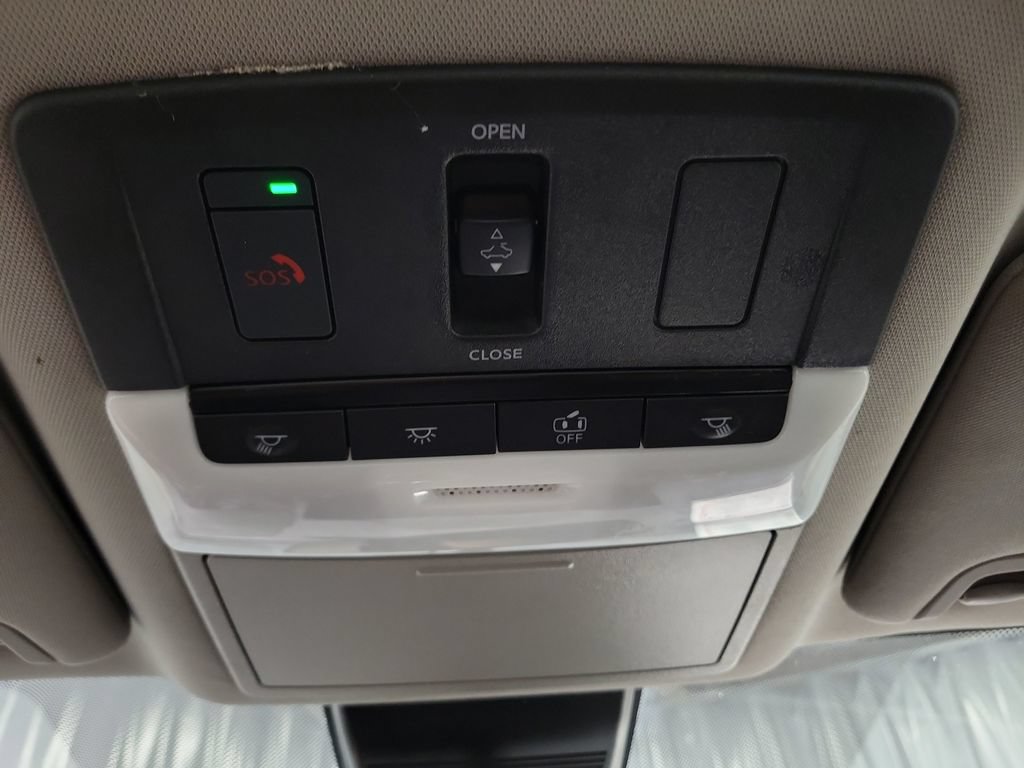 Used 2024 Nissan Altima 2.5 SL FWD image 19