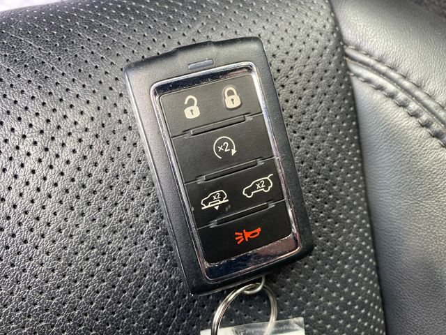 Used 2023 Jeep Wagoneer Series III w/ Preferred Equipment Group AWD/4WD image 25
