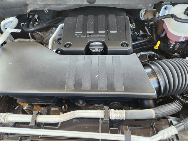 Used 2023 Chevrolet Silverado 1500 LT image 29