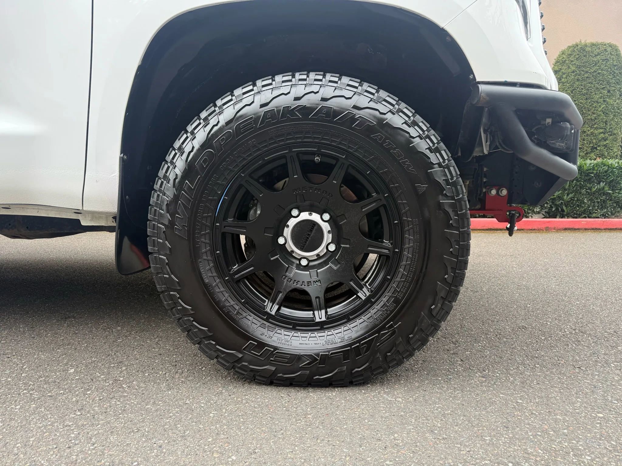 Used 2017 Toyota Tundra SR5 image 11