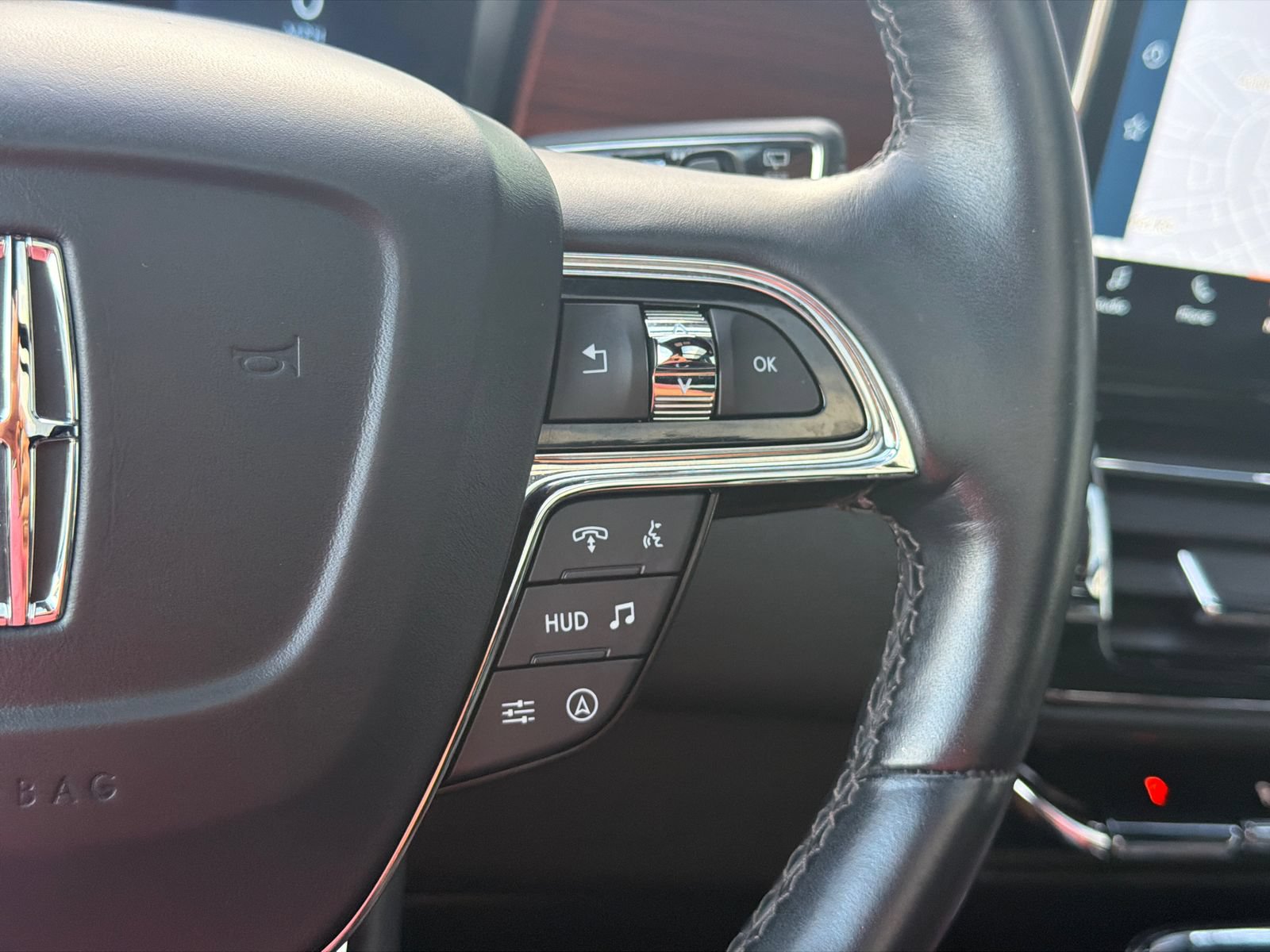 Used 2022 Lincoln Navigator Reserve AWD/4WD image 26