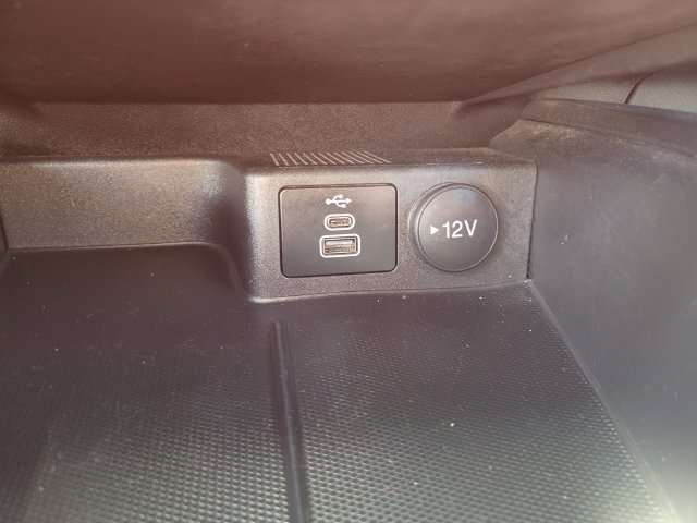 Used 2025 Ford Escape ST-Line FWD image 25