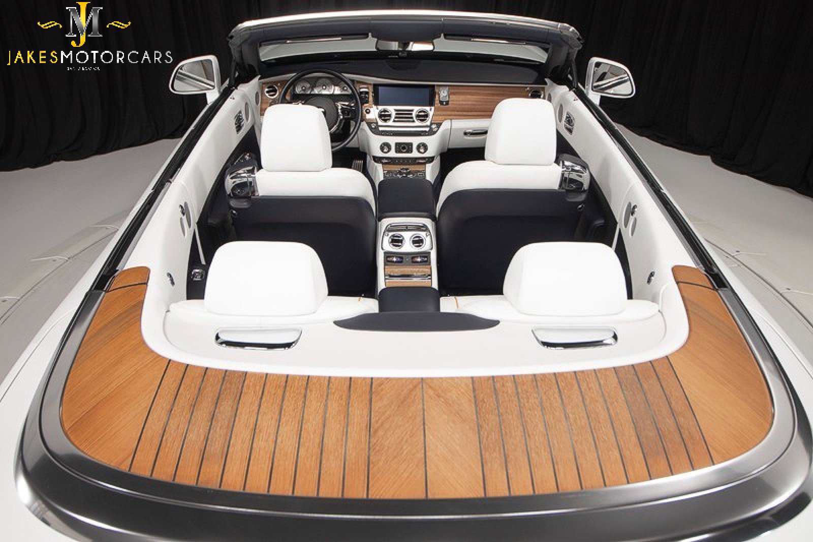 Used 2020 Rolls-Royce Dawn RWD image 10