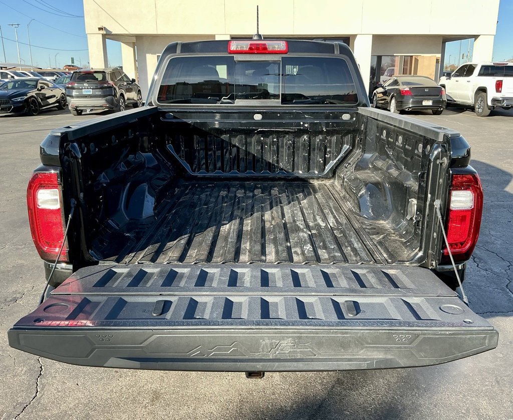 Used 2023 GMC Canyon Elevation w/ Convenience Package image 17