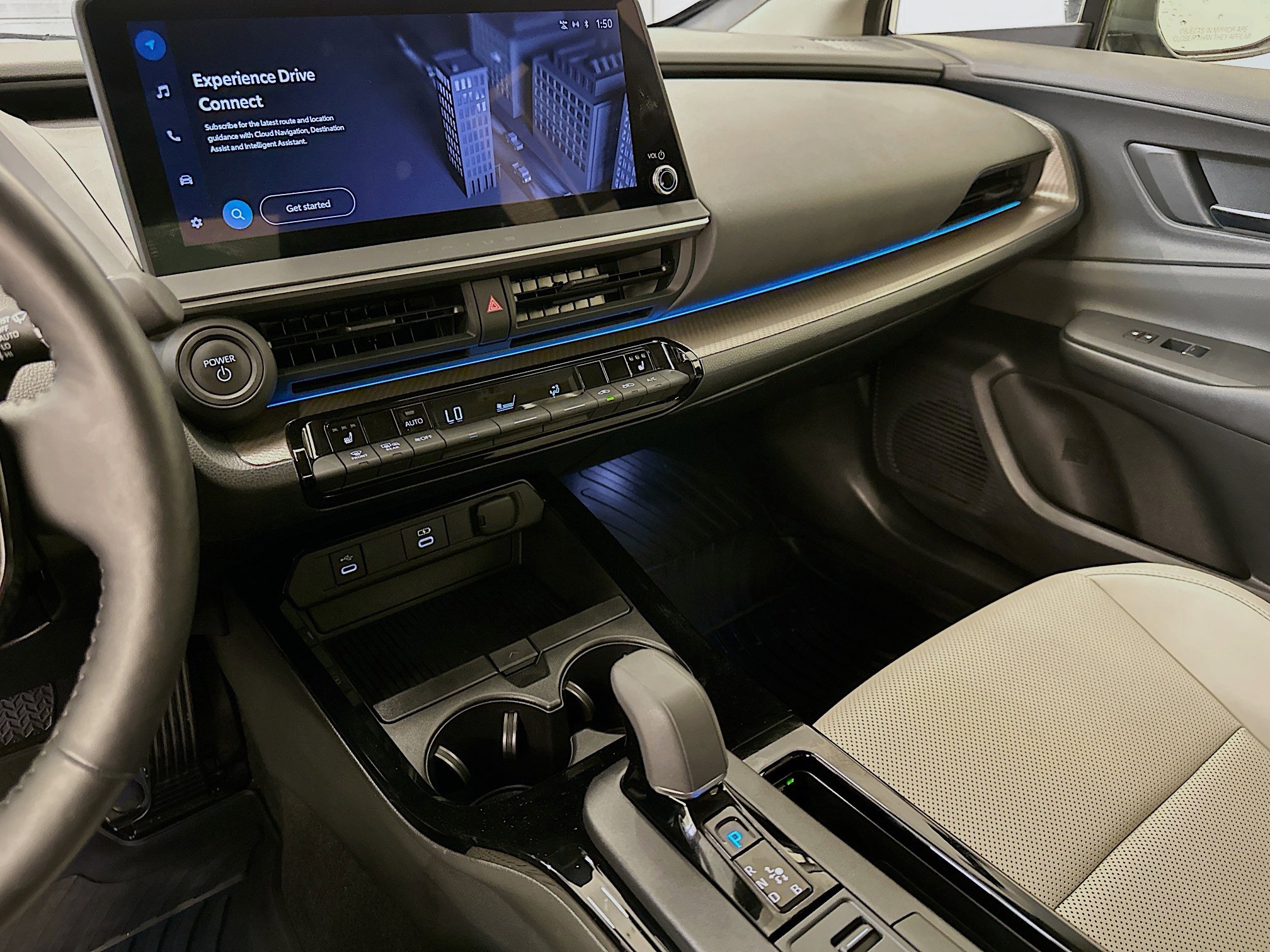 Used 2023 Toyota Prius XLE image 26