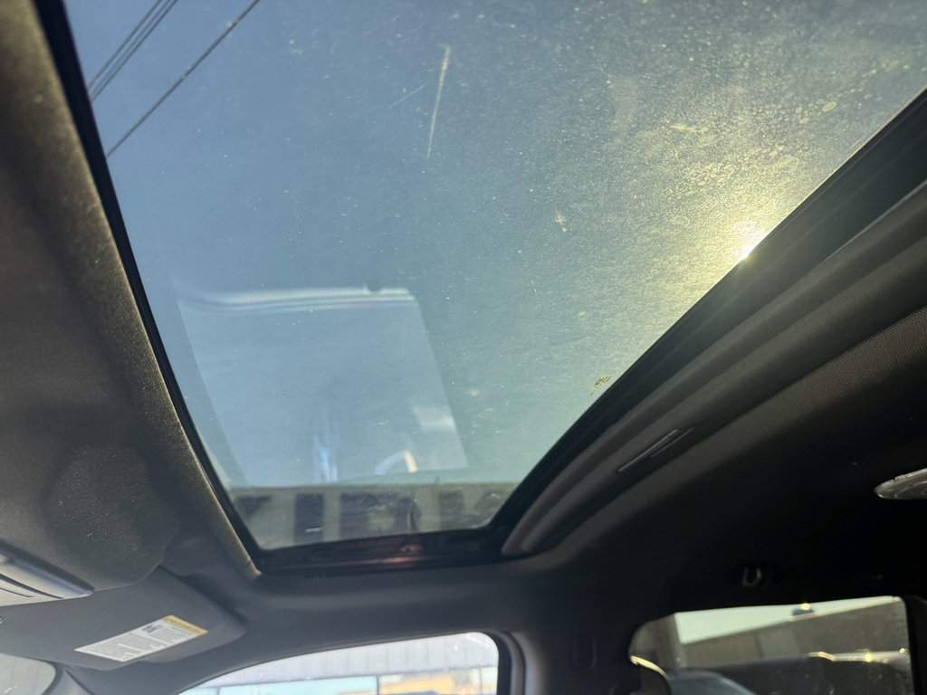 Used 2014 Ford F150 Platinum image 19