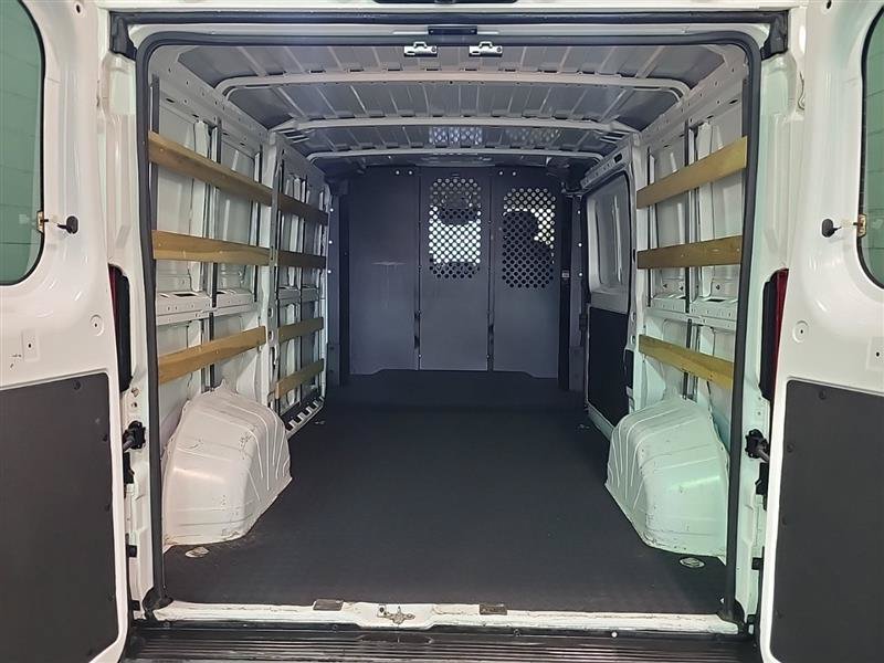 Used 2025 RAM ProMaster 2500 w/ U-Haul Equipment Group FWD image 4