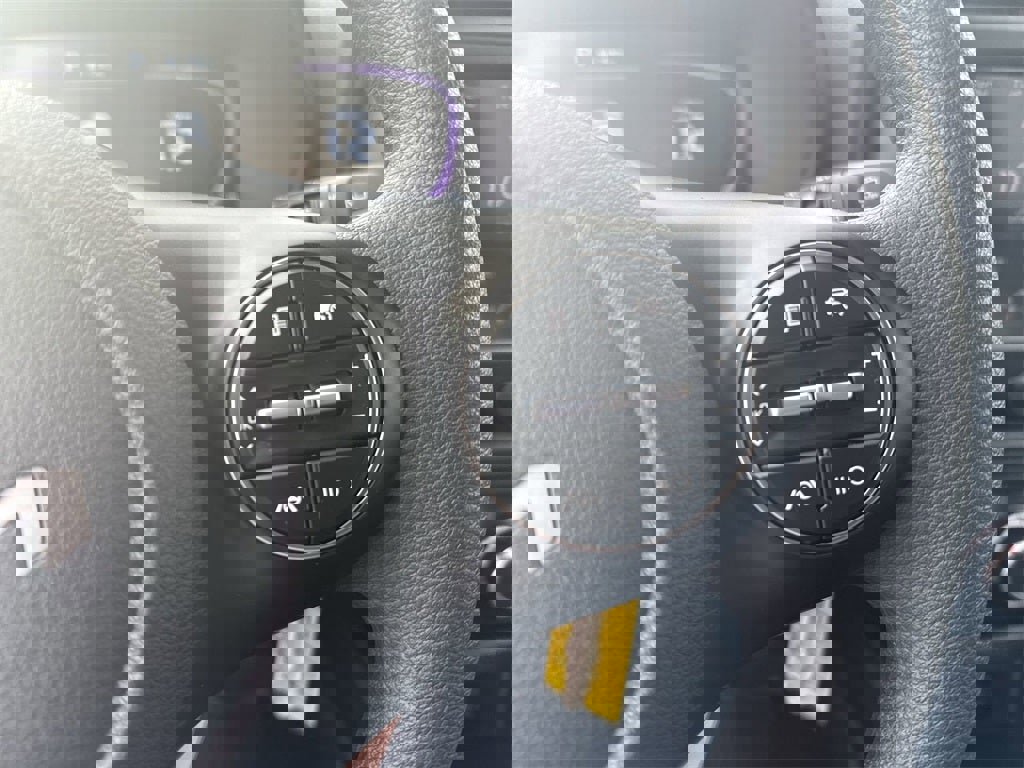 New 2025 Kia Soul LX image 17