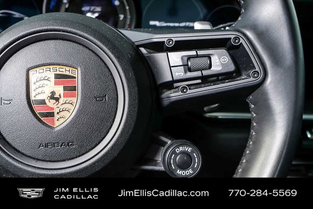Used 2024 Porsche 911 Carrera GTS image 12