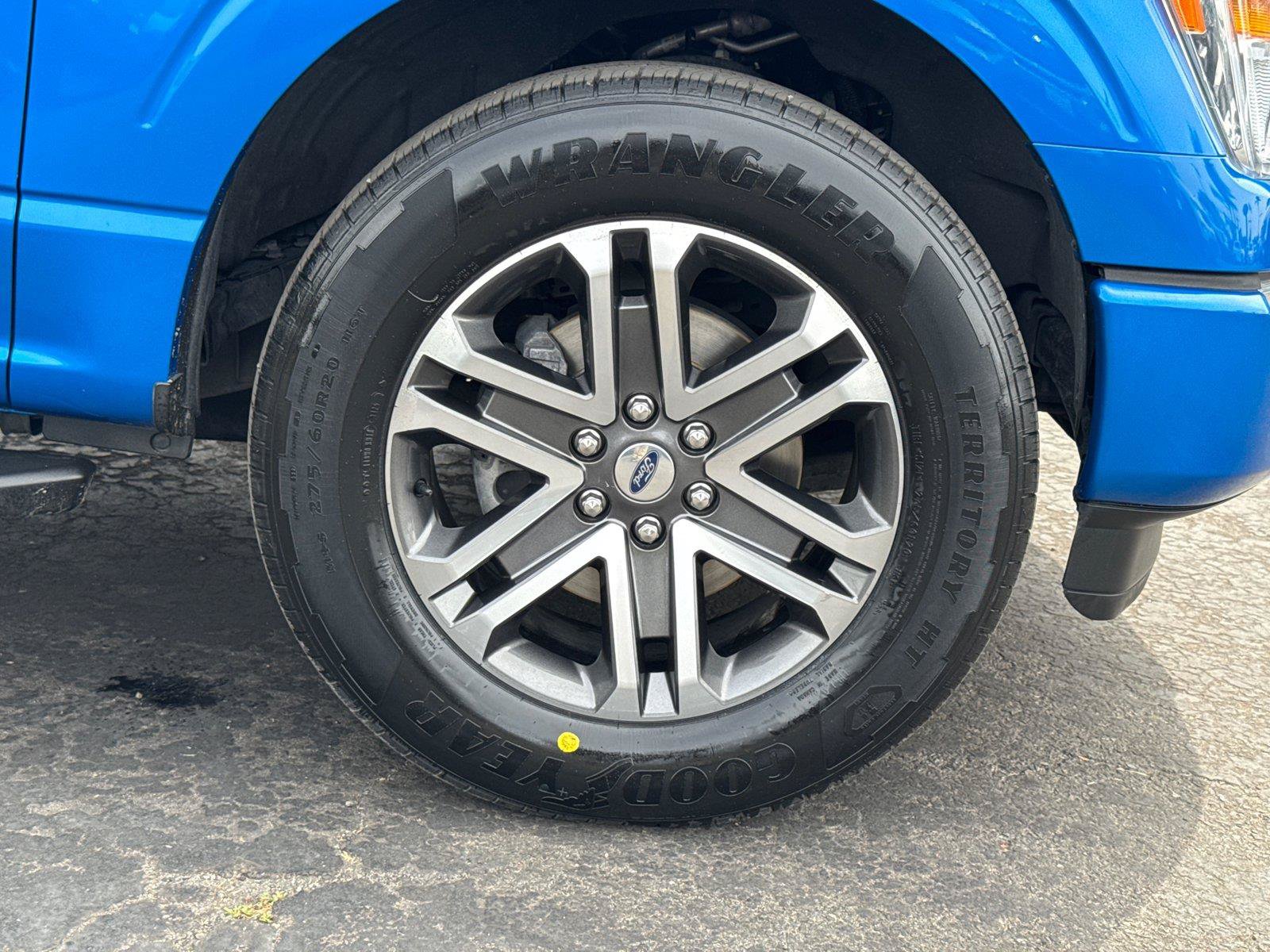 Certified 2021 Ford F150 XL w/ STX Appearance Package RWD image 6