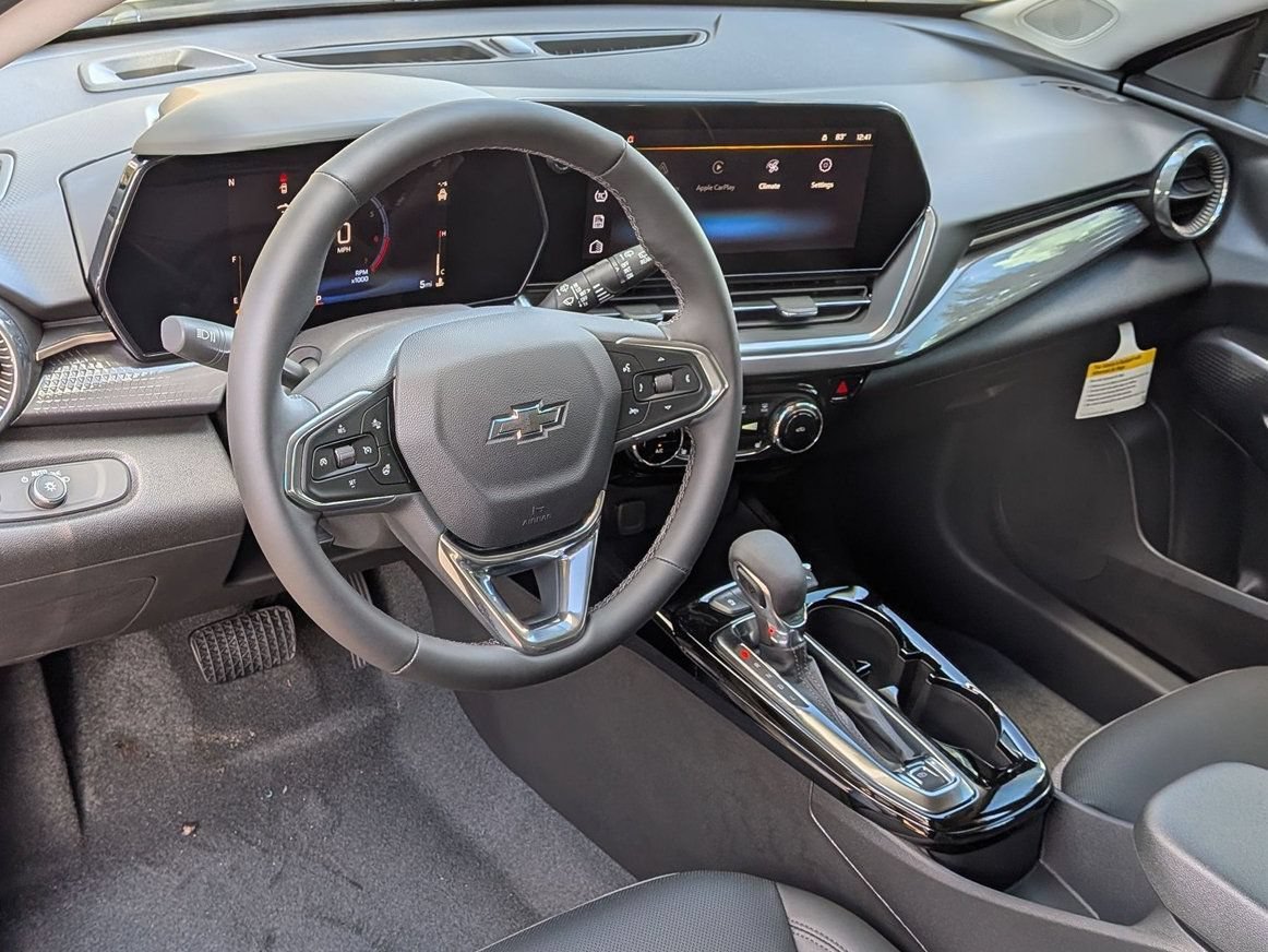 New 2026 Chevrolet Trax ACTIV w/ Driver Confidence Package FWD image 11