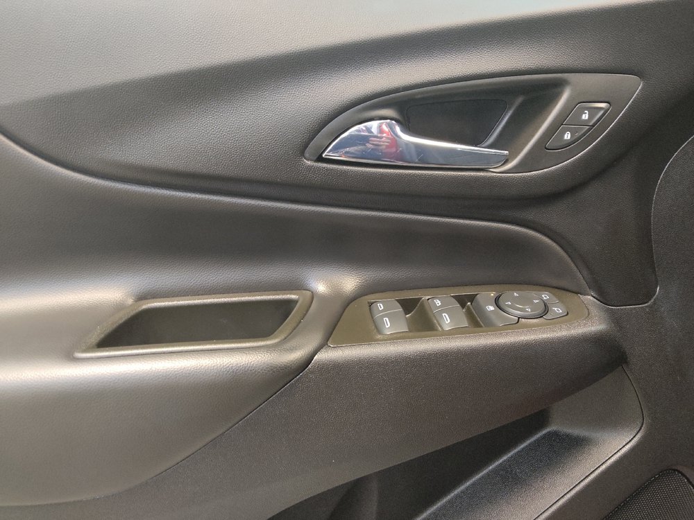 Used 2023 Chevrolet Equinox LT FWD image 27