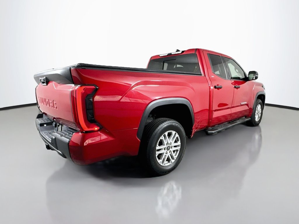 Used 2022 Toyota Tundra SR5 w/ SR5 Convenience Package AWD/4WD image 6