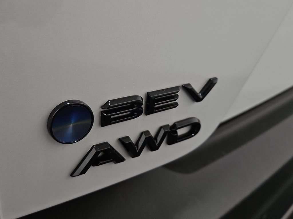 New 2026 Toyota C-HR AWD/4WD image 7