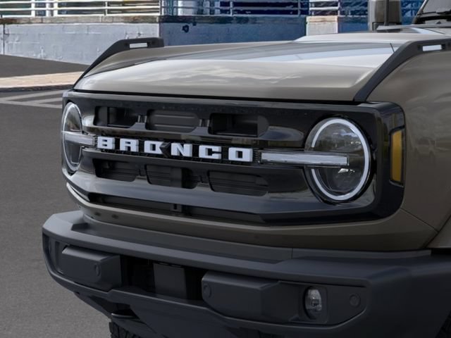 New 2026 Ford Bronco Outer Banks AWD/4WD image 19