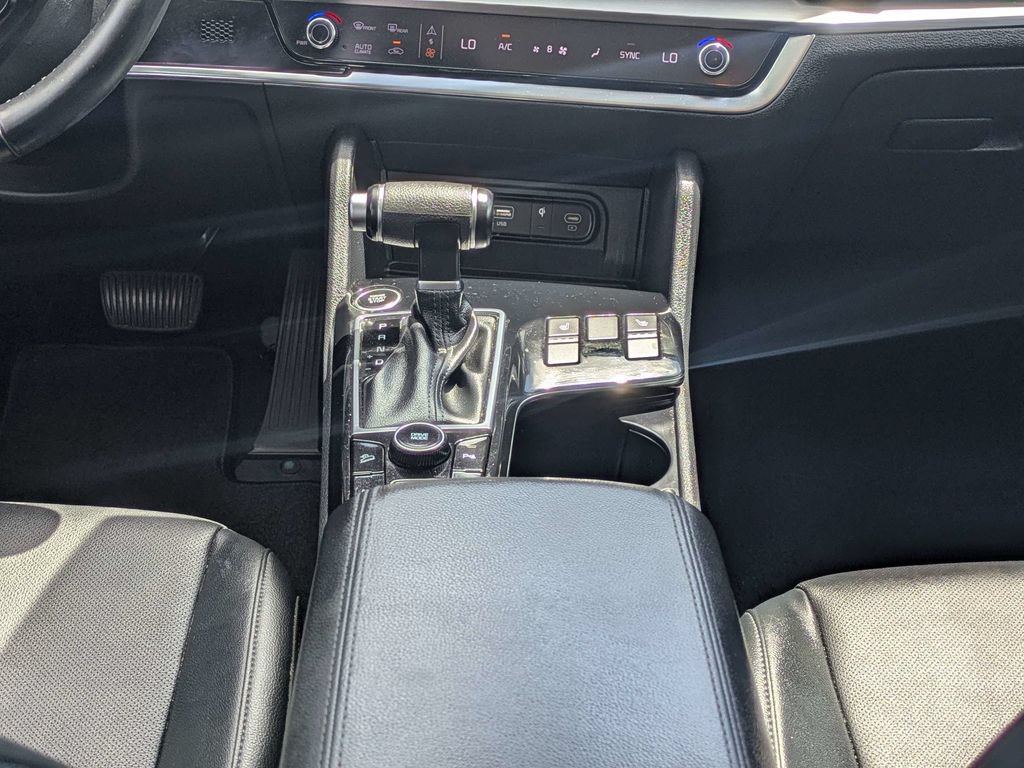Used 2024 Kia Sportage EX FWD image 19