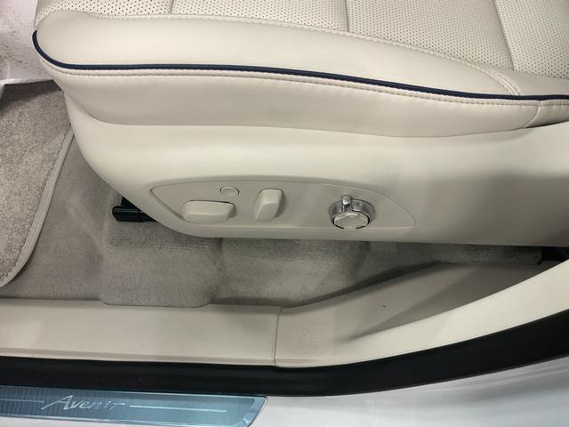 New 2026 Buick Enclave Avenir w/ Super Cruise Package FWD image 13