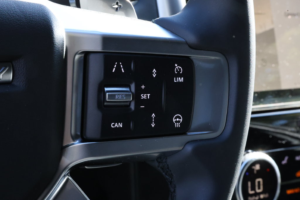New 2026 Land Rover Discovery S AWD/4WD image 15