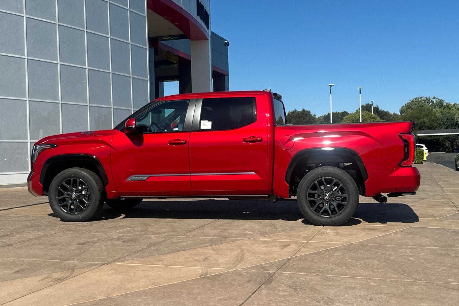 New 2026 Toyota Tundra Platinum AWD/4WD image 7
