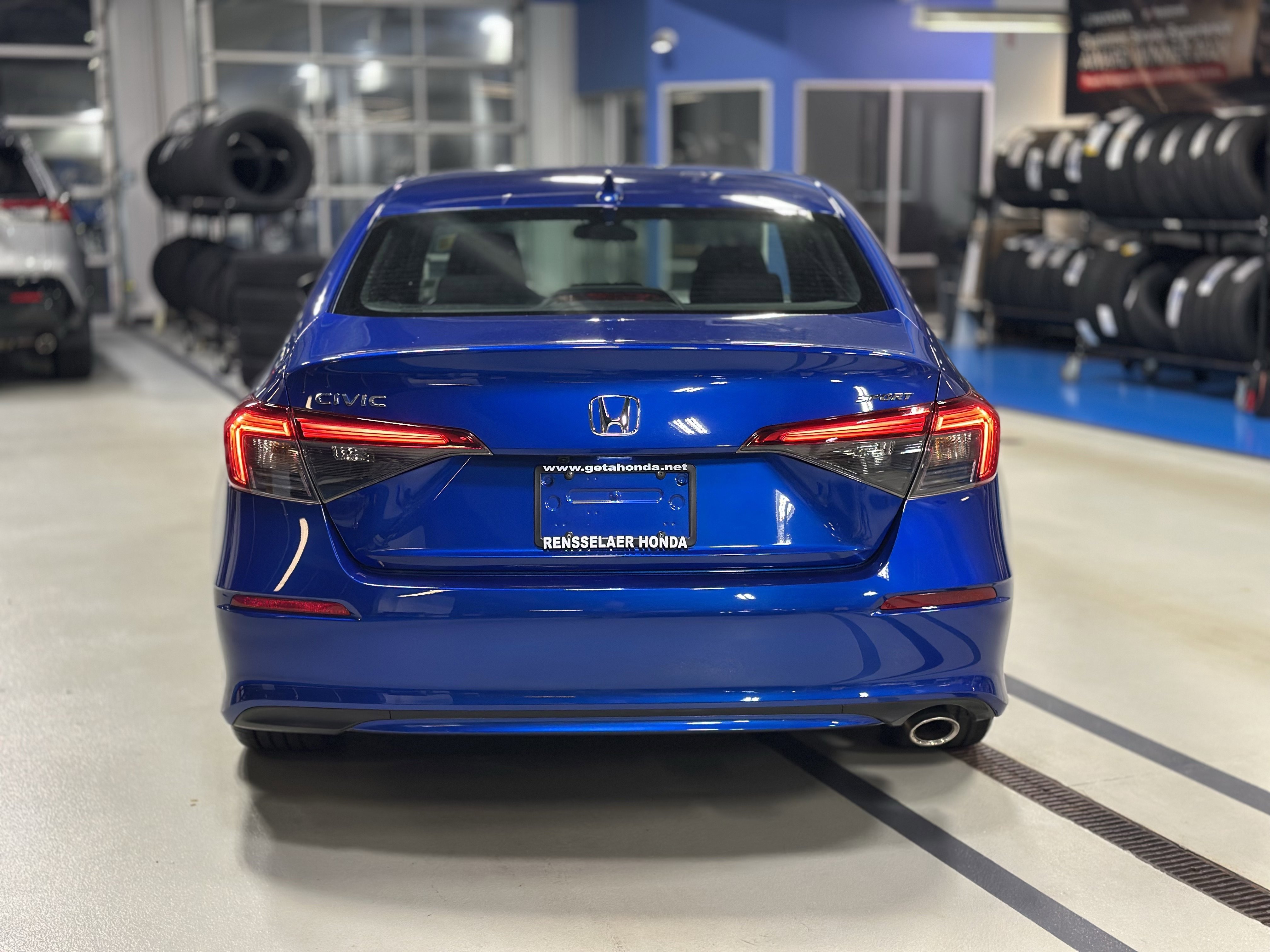 Used 2023 Honda Civic Sport image 5