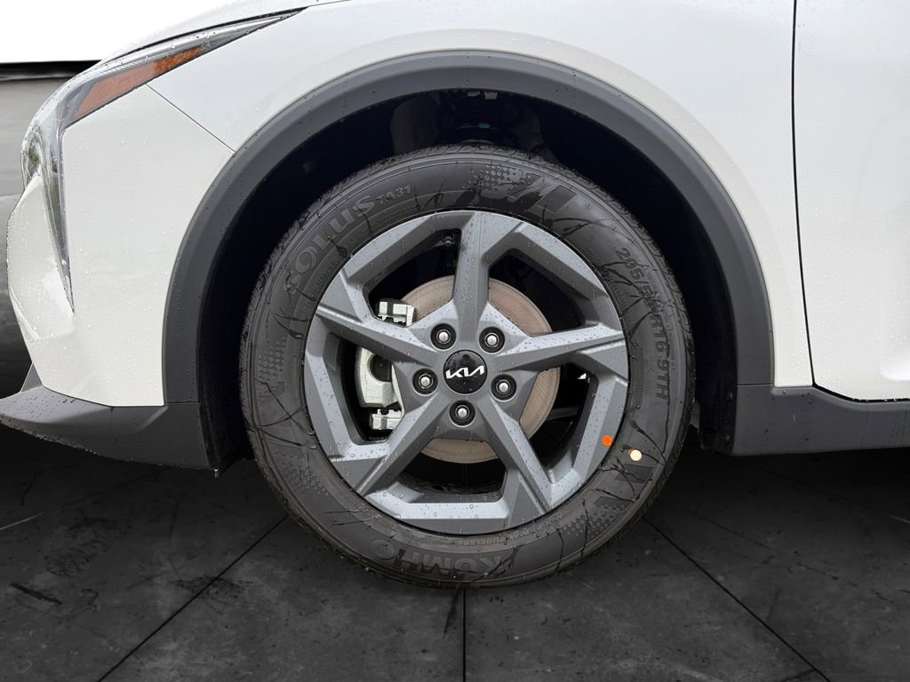 New 2025 Kia K4 LXS image 14