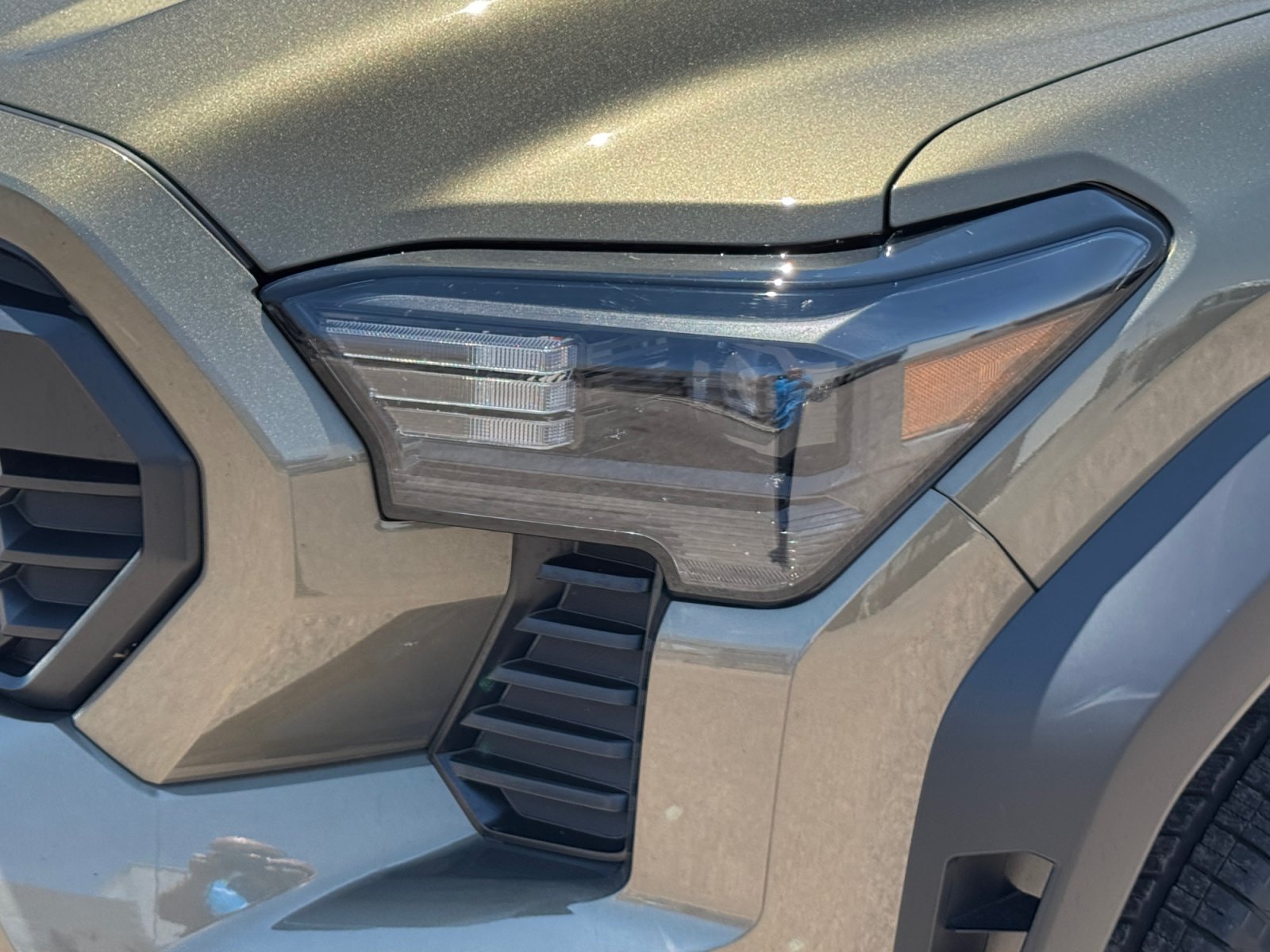 Used 2026 Toyota Tacoma TRD Off-Road w/ TRD Off Road Premium Package AWD/4WD image 9