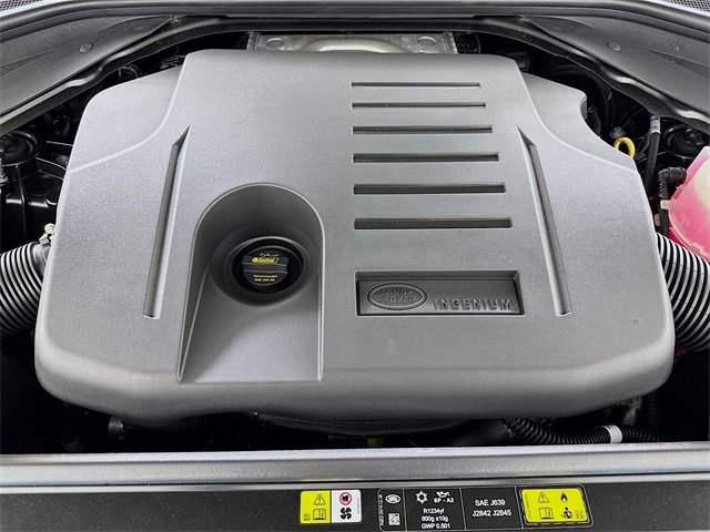 New 2025 Land Rover Range Rover Sport image 32