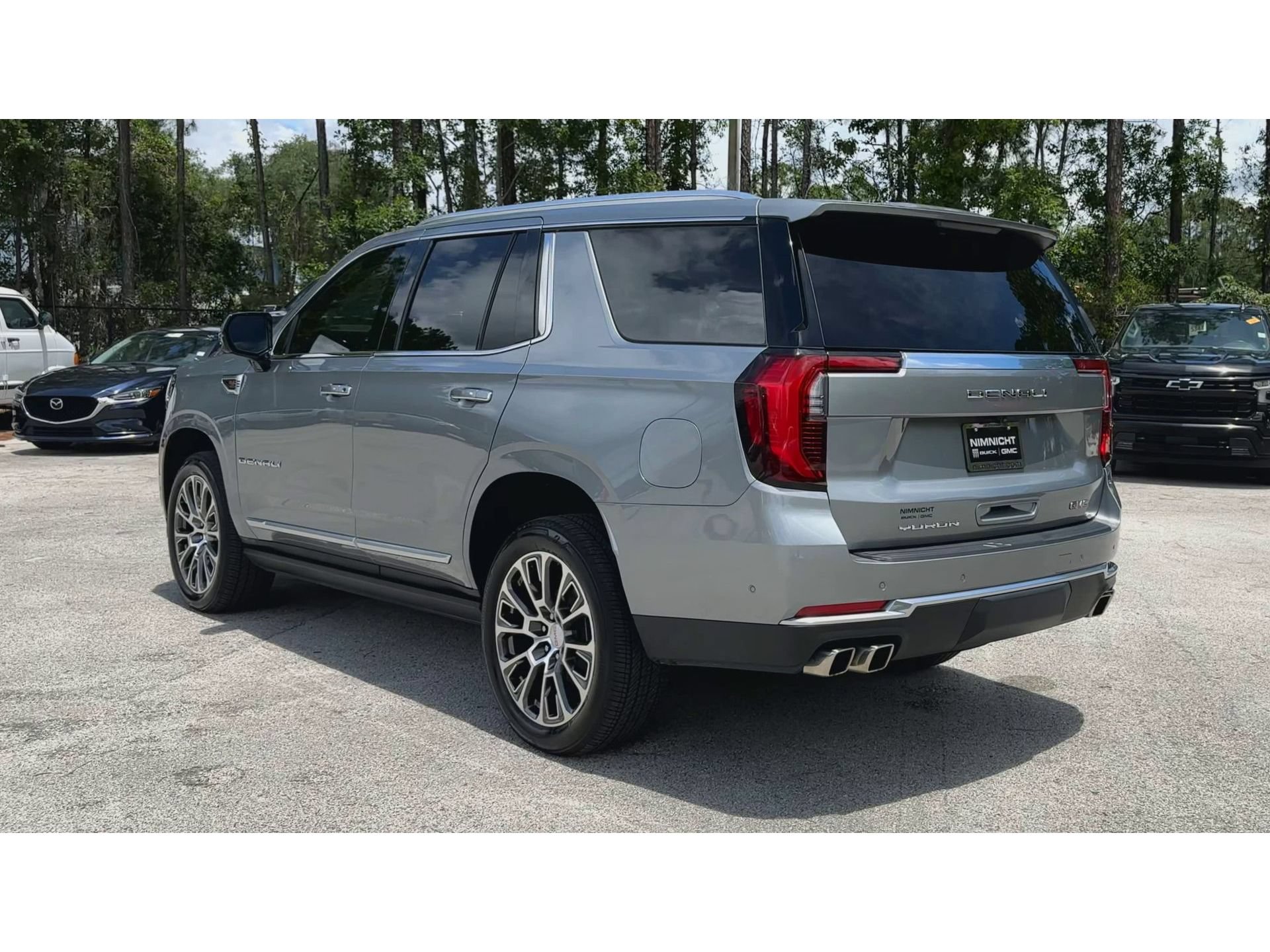Certified 2026 GMC Yukon Denali w/ Sun & Power Step Package AWD/4WD image 7