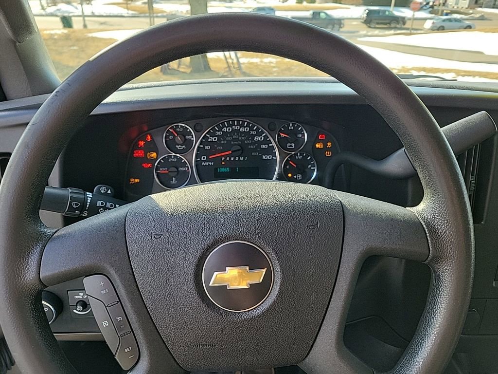 Used 2019 Chevrolet Express 2500 w/ Driver Convenience Package image 10