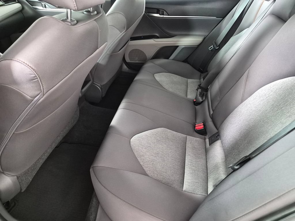 Used 2019 Toyota Camry LE w/ Convenience Package FWD image 24