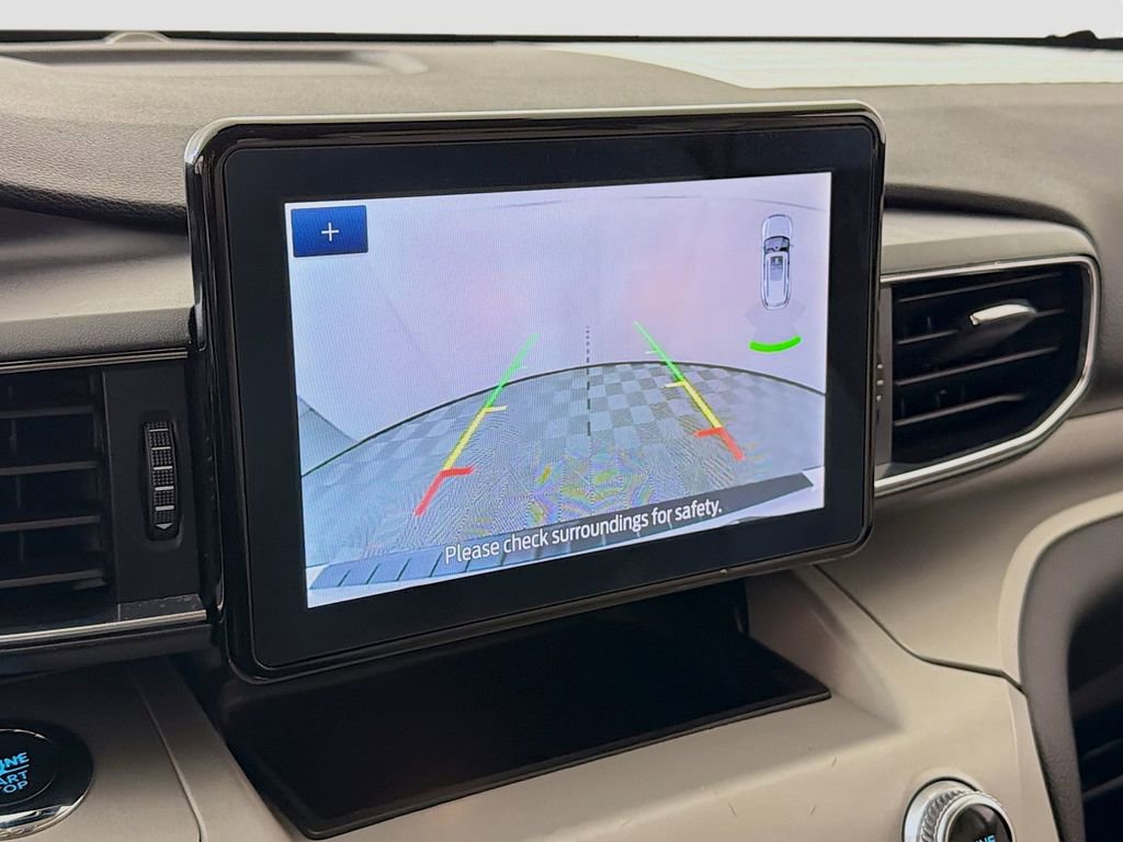 Used 2023 Ford Explorer XLT w/ Equipment Group 202A image 16