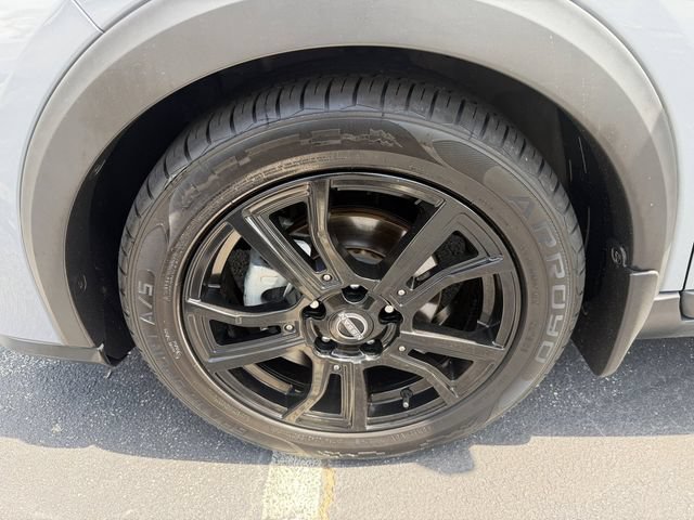 Used 2023 Nissan Kicks SR w/ SR Premium Package FWD image 38