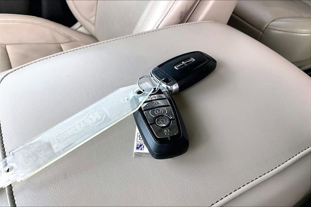 Used 2022 Lincoln Aviator Grand Touring w/ Equipment Group 301A image 32