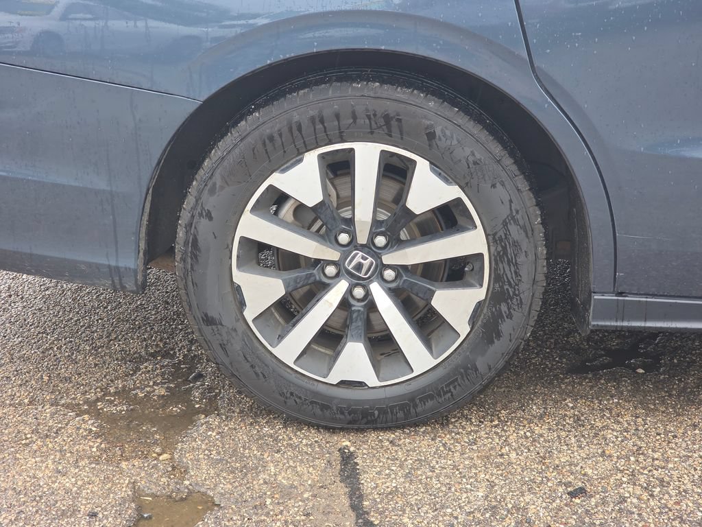 Used 2025 Honda Odyssey EX-L image 12