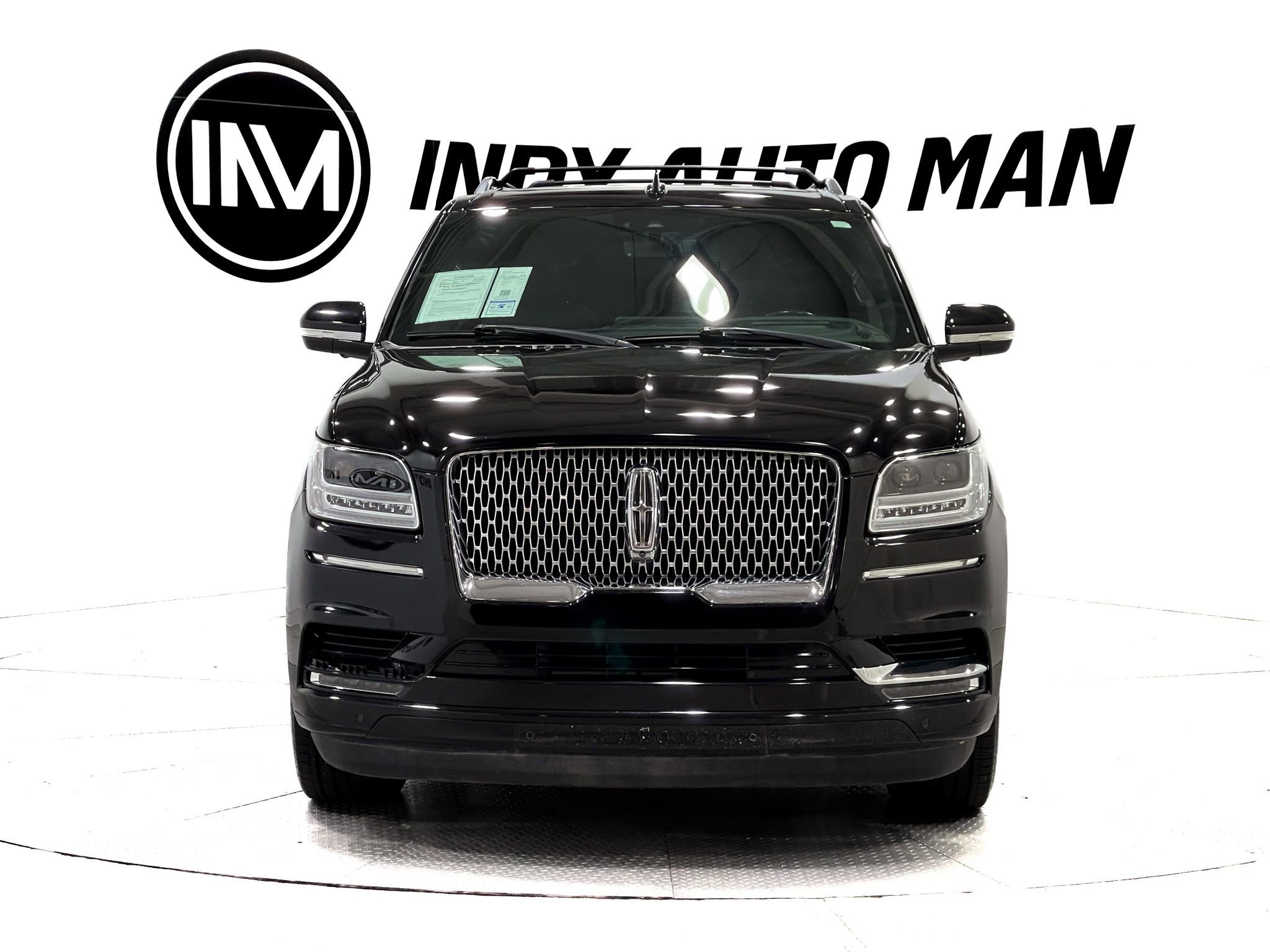 Used 2019 Lincoln Navigator Reserve AWD/4WD image 9