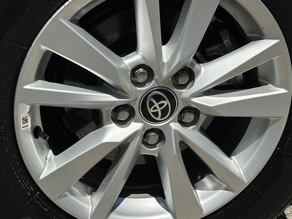 Certified 2025 Toyota Camry LE FWD image 31