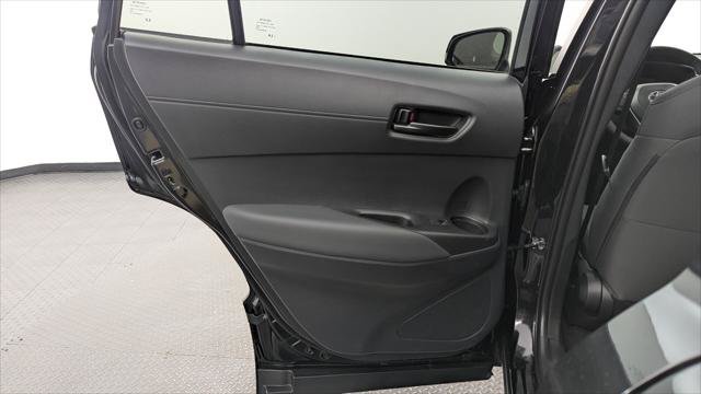 Used 2026 Toyota Corolla Cross LE FWD image 18